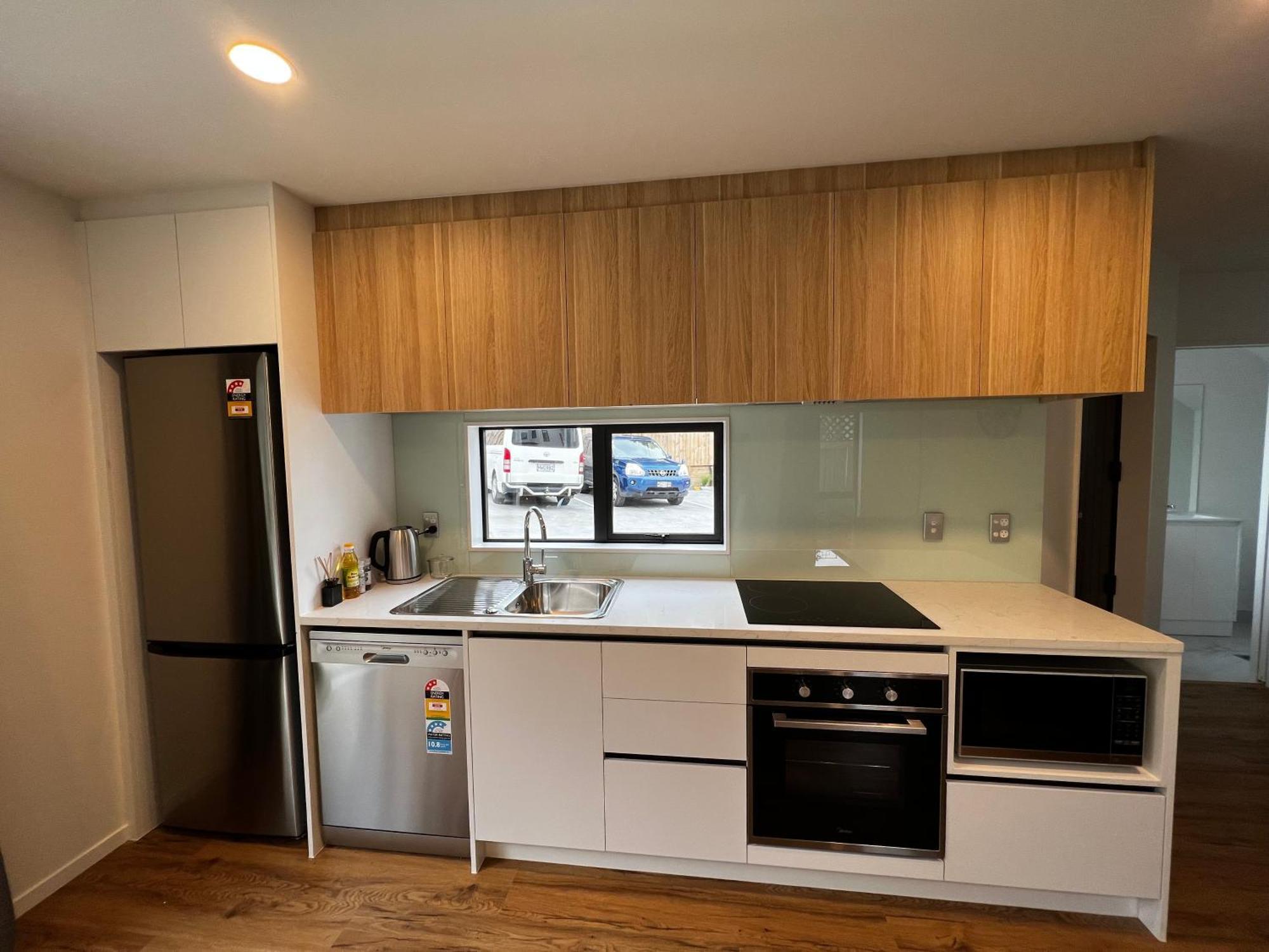 Modern Home By The Reserve Auckland Exterior foto